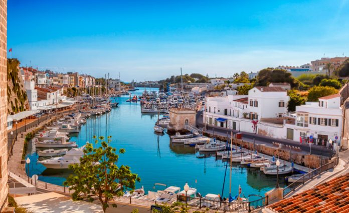 Menorca Islas Baleares verano Aptume denunciará la zonificación del alquiler turístico de Menorca