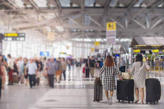 demanda internacional huéspedes turistas extranjeros barajas aeropuerto