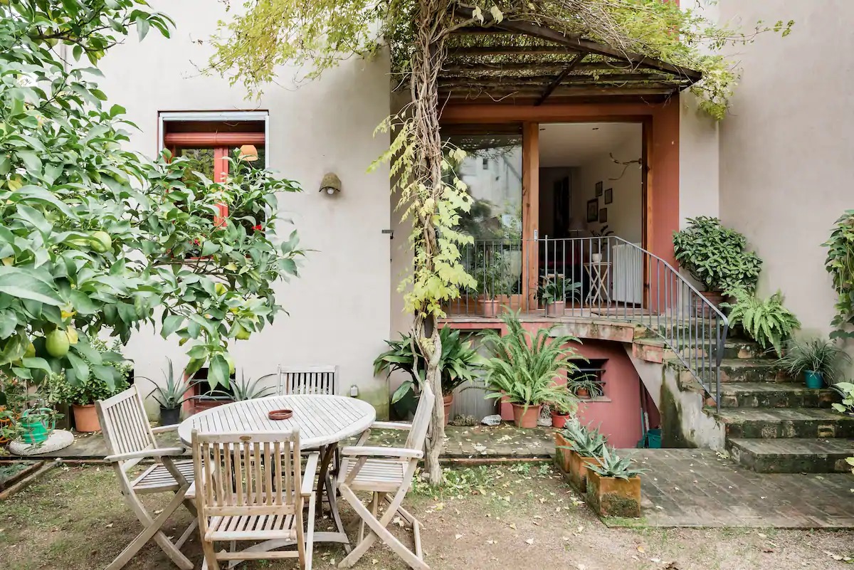 Alojamiento en Banyoles (Girona) disponible a través de Airbnb